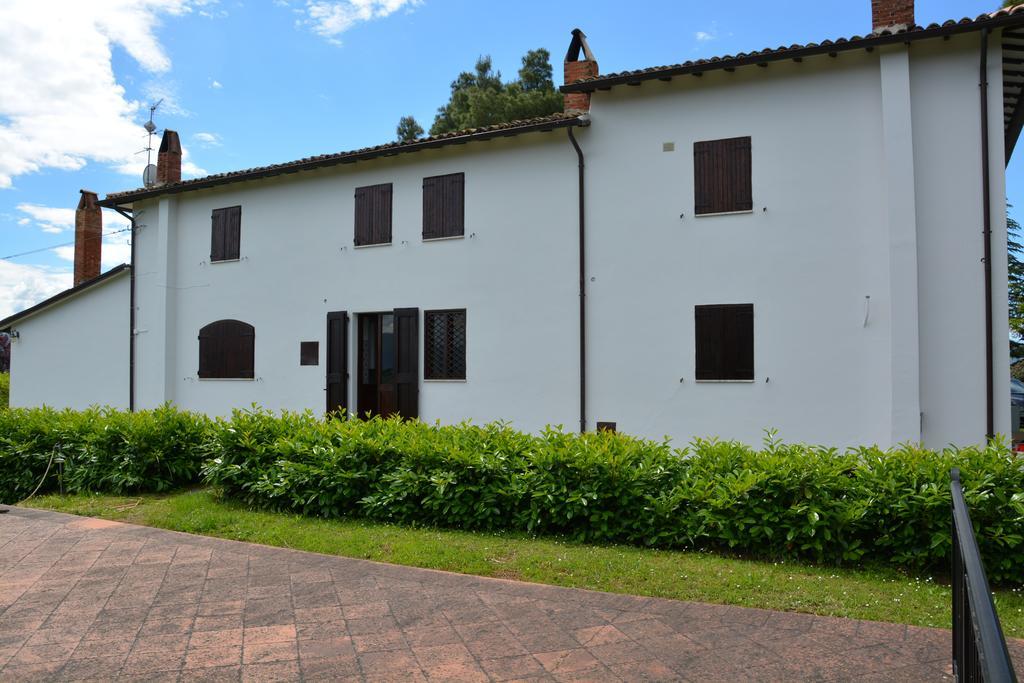 Villa Casale Fusco Spoleto Exterior foto